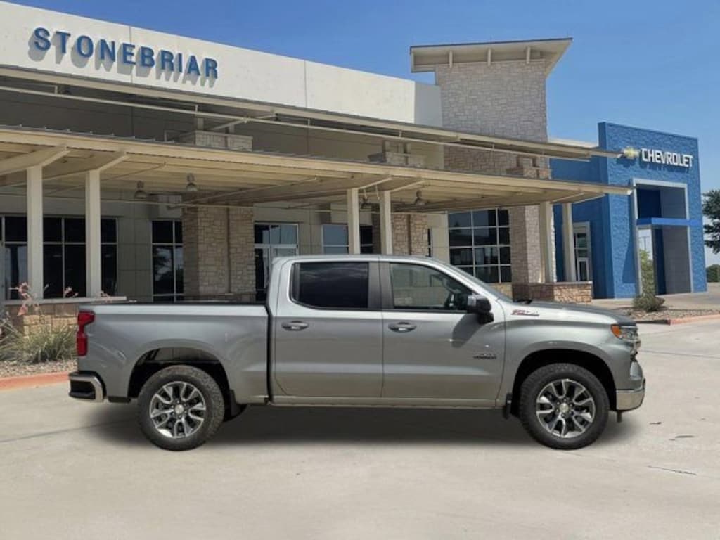 New 2026 Chevrolet Silverado 1500 LT Truck Crew Cab
