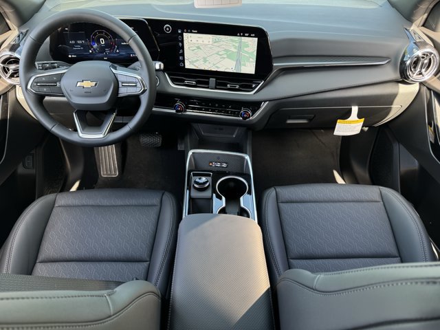 2027 Chevrolet Equinox LT - Photo 10