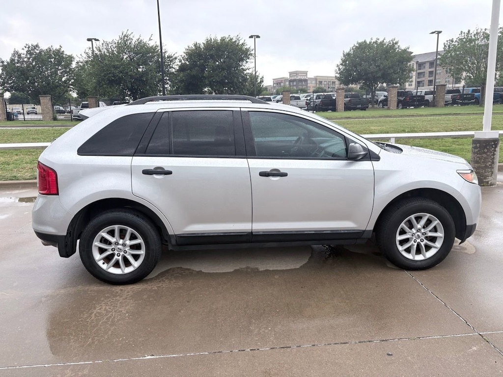 Used 2013 Ford Edge SE SUV