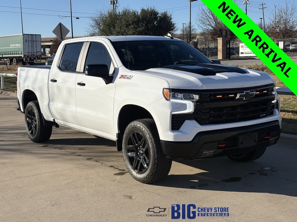 Used 2025 Chevrolet Silverado 1500 LT Trail Boss Truck Crew Cab