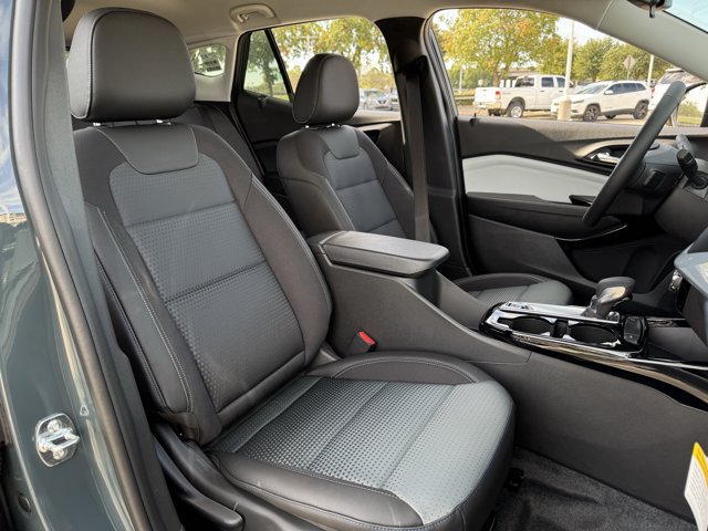 2026 Chevrolet Trax LT - Photo 24