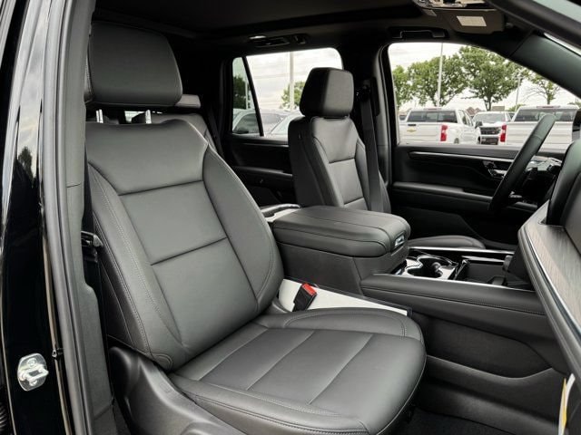 2026 Chevrolet Tahoe Z71 - Photo 25