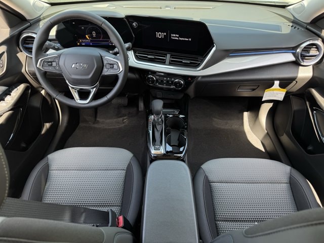 2026 Chevrolet Trax LT - Photo 10
