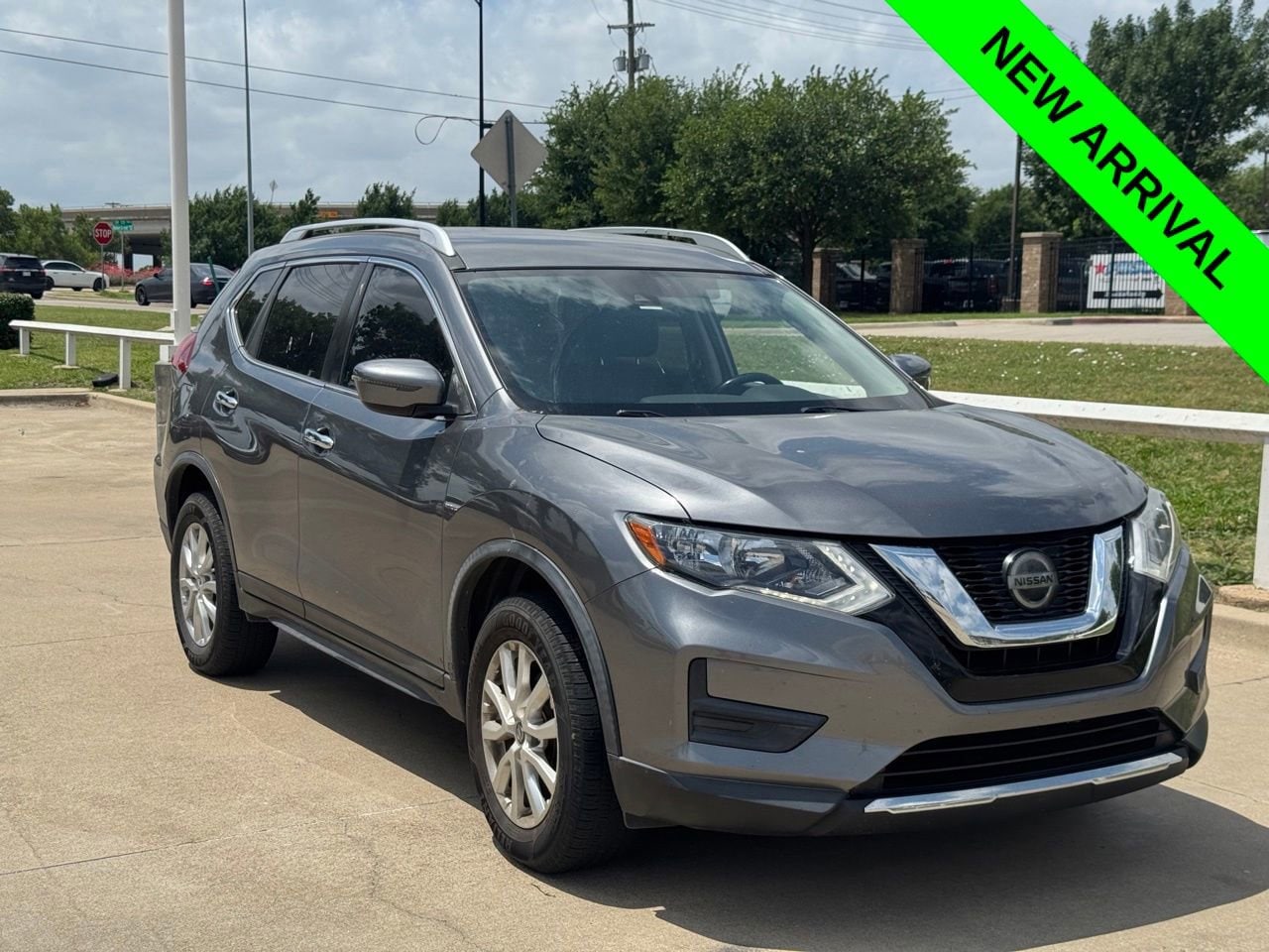 2020 Nissan Rogue SV AWD's photo