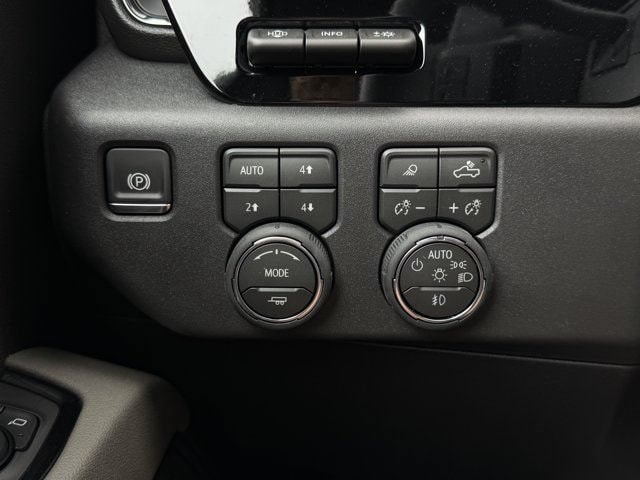 2026 Chevrolet Silverado 1500 ZR2 - Photo 21