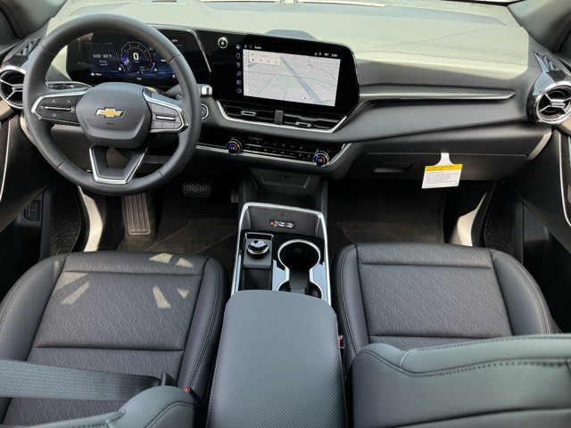 2027 Chevrolet Equinox LT - Photo 10