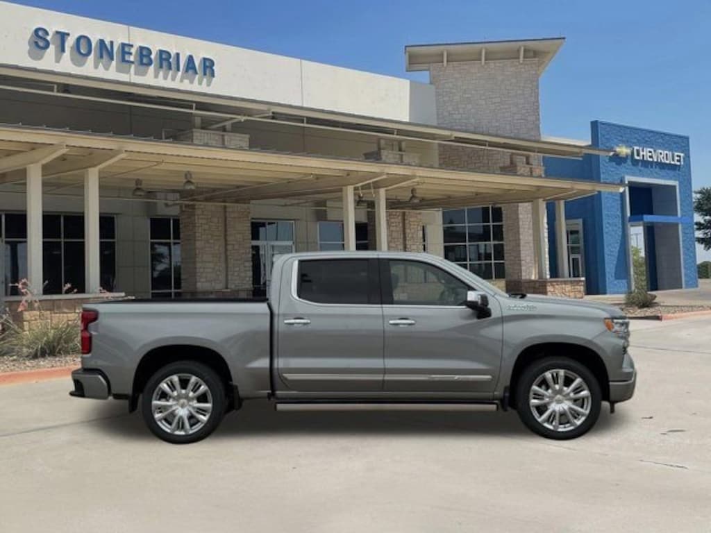 New 2026 Chevrolet Silverado 1500 High Country Truck Crew Cab