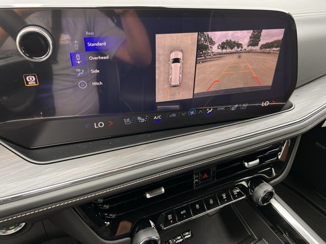2026 Chevrolet Suburban Premier - Photo 17