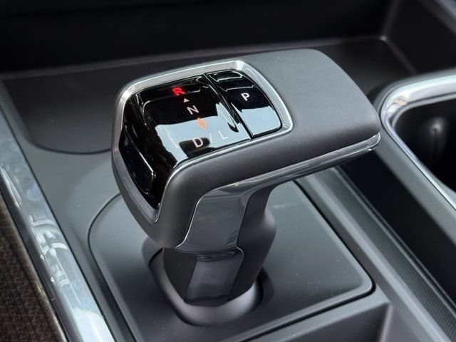 2026 Chevrolet Silverado 1500 LT - Photo 17