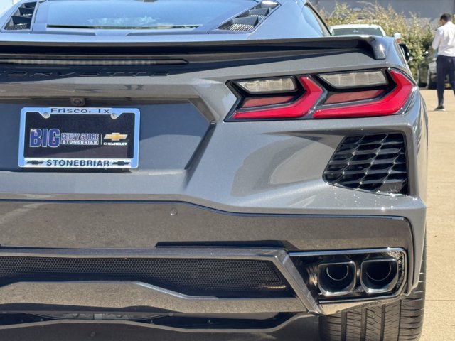 2027 Chevrolet Corvette Stingray 2LT - Photo 7