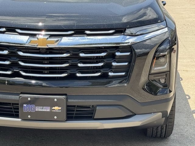 2027 Chevrolet Equinox LT - Photo 9