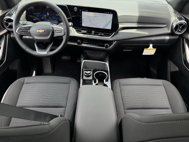 2027 Chevrolet Equinox LT - Photo 10