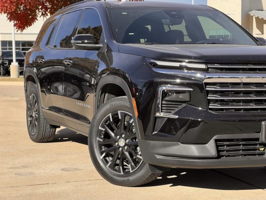 New 2026 Chevrolet Traverse LT SUV