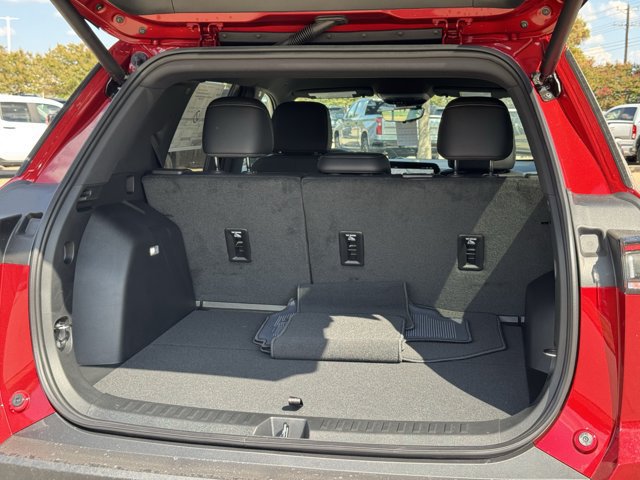 2027 Chevrolet Equinox LT - Photo 26