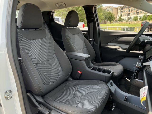 2027 Chevrolet Bolt LT - Photo 23