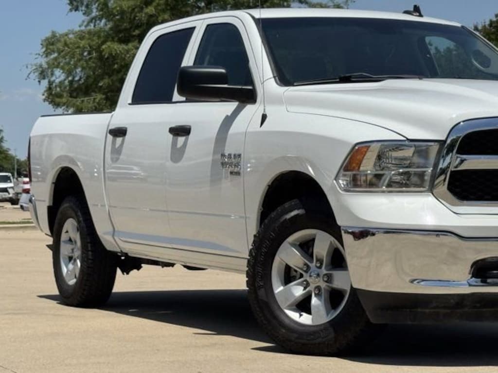 Used 2022 Ram 1500 Classic SLT Truck Crew Cab