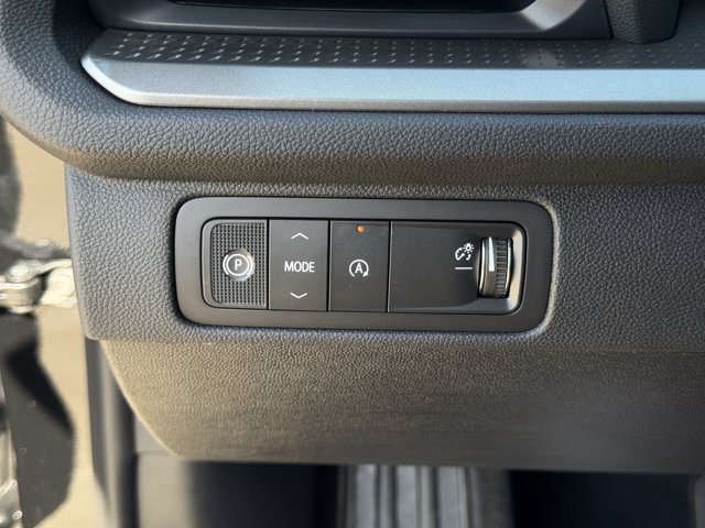 2027 Chevrolet Traverse LT - Photo 18