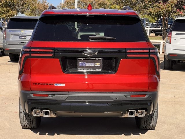 2027 Chevrolet Traverse LT - Photo 4