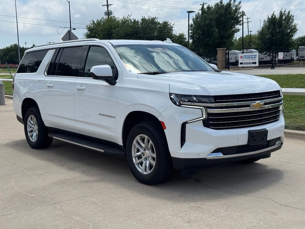 Used 2024 Chevrolet Suburban LT SUV