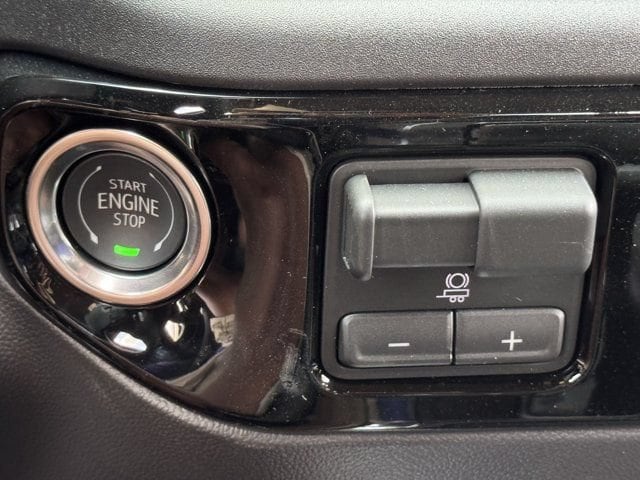 2026 Chevrolet Silverado 1500 High Country - Photo 14