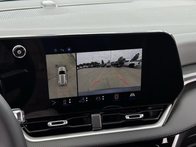 2027 Chevrolet Equinox LT - Photo 14