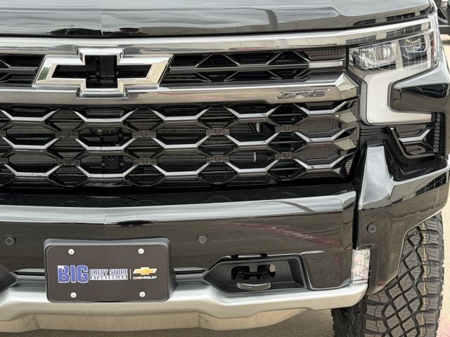 2026 Chevrolet Silverado 1500 ZR2 - Photo 9