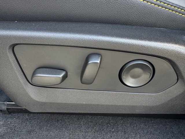 2026 Chevrolet Colorado ZR2 - Photo 21