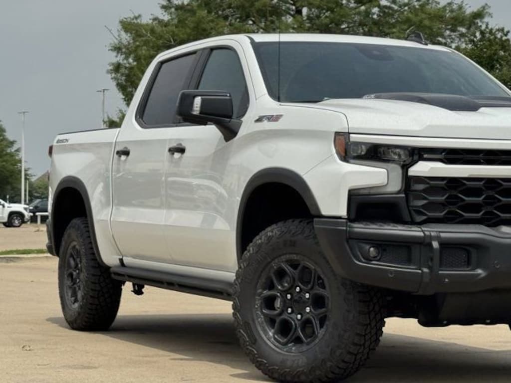 New 2026 Chevrolet Silverado 1500 ZR2 Truck Crew Cab