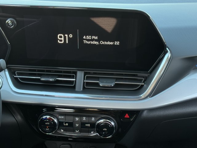 2026 Chevrolet Trax LT - Photo 13