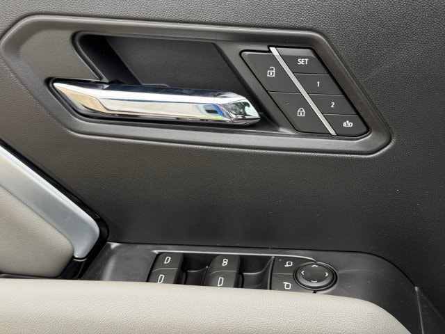 2026 Chevrolet Colorado ZR2 - Photo 19