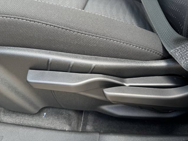 2027 Chevrolet Equinox LT - Photo 23