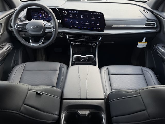 2027 Chevrolet Traverse LT - Photo 11