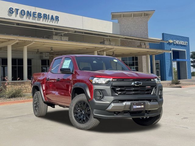 2026 Chevrolet Colorado Trail Boss photo 2