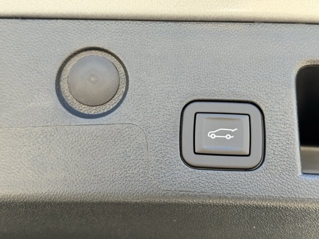 2027 Chevrolet Equinox LT - Photo 26
