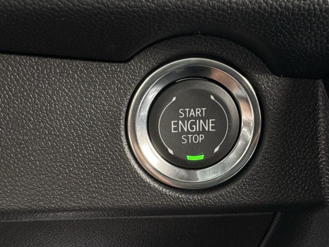 2027 Chevrolet Traverse LT - Photo 16