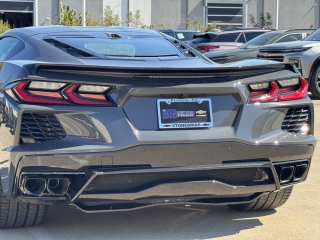 2027 Chevrolet Corvette Stingray 2LT - Photo 8