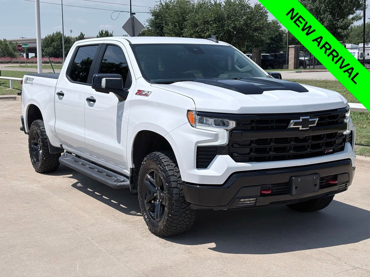 2022 Chevrolet Silverado 1500 LT Trail Boss 4X4 Crew Cab Short Box's photo