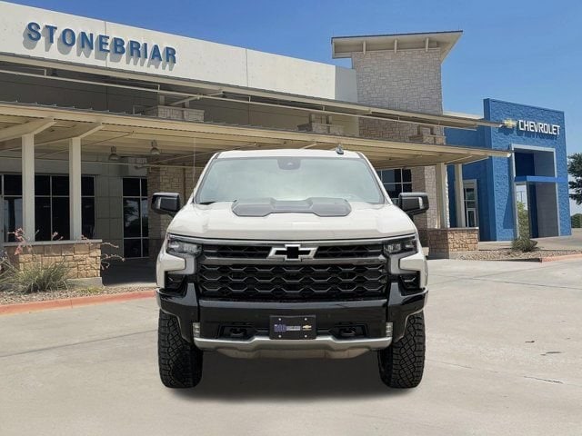 2026 Chevrolet Silverado 1500 ZR2 - Photo 8