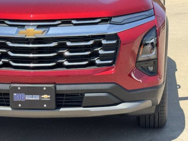 2027 Chevrolet Equinox LT - Photo 9