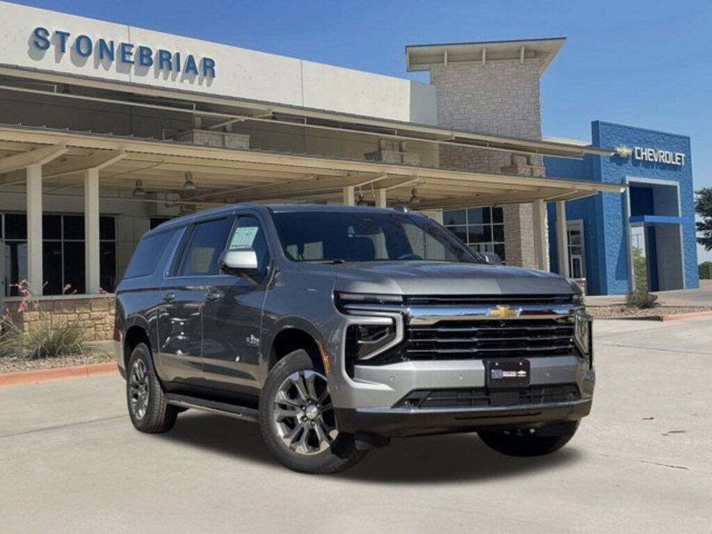 New 2026 Chevrolet Suburban LT SUV