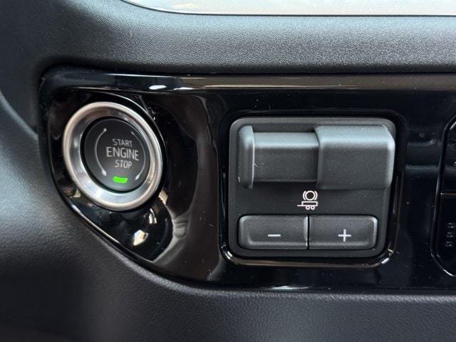 2026 Chevrolet Silverado 1500 LT - Photo 15