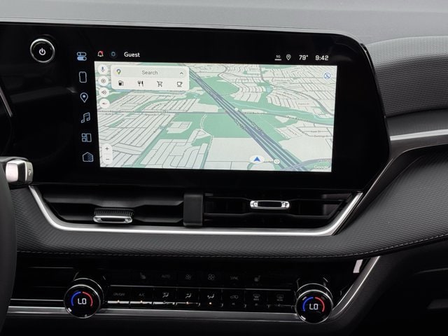 2027 Chevrolet Equinox LT - Photo 13