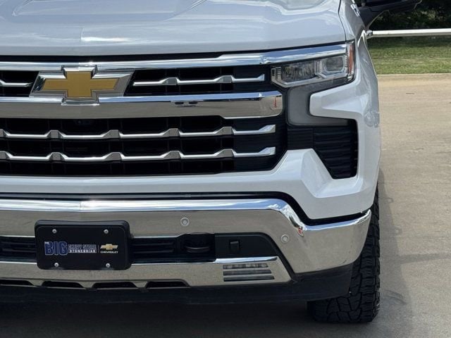 2025 Chevrolet Silverado 1500 LTZ - Photo 10
