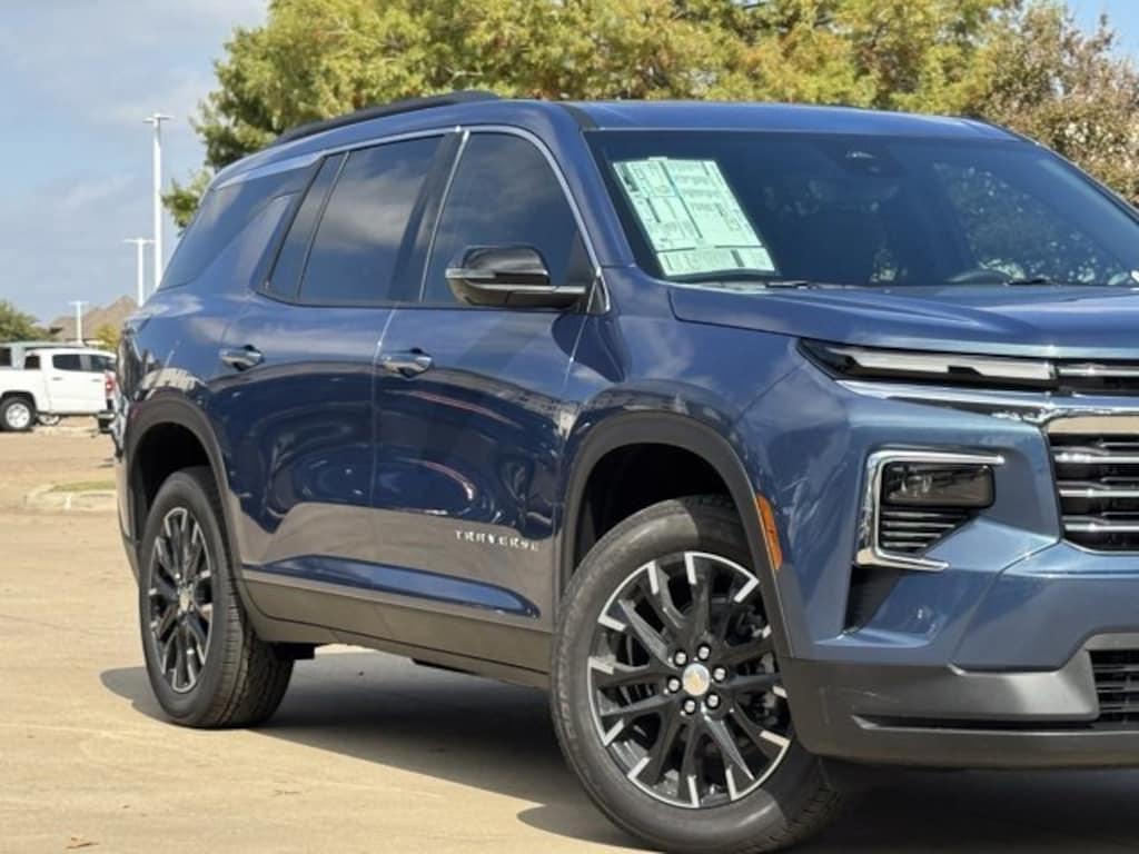 New 2026 Chevrolet Traverse LT SUV