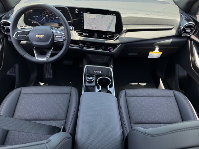 2027 Chevrolet Equinox LT - Photo 10