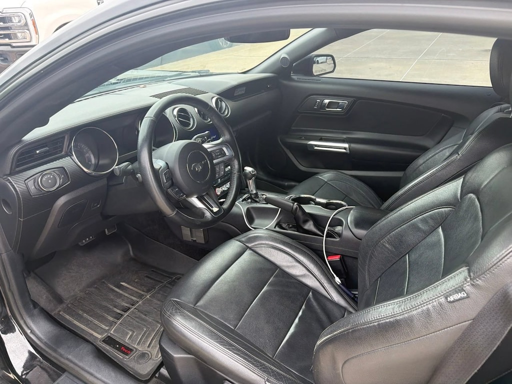 Used 2015 Ford Mustang V6 Coupe