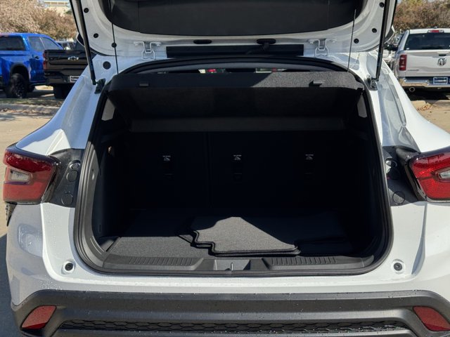 2026 Chevrolet Trax LT - Photo 25