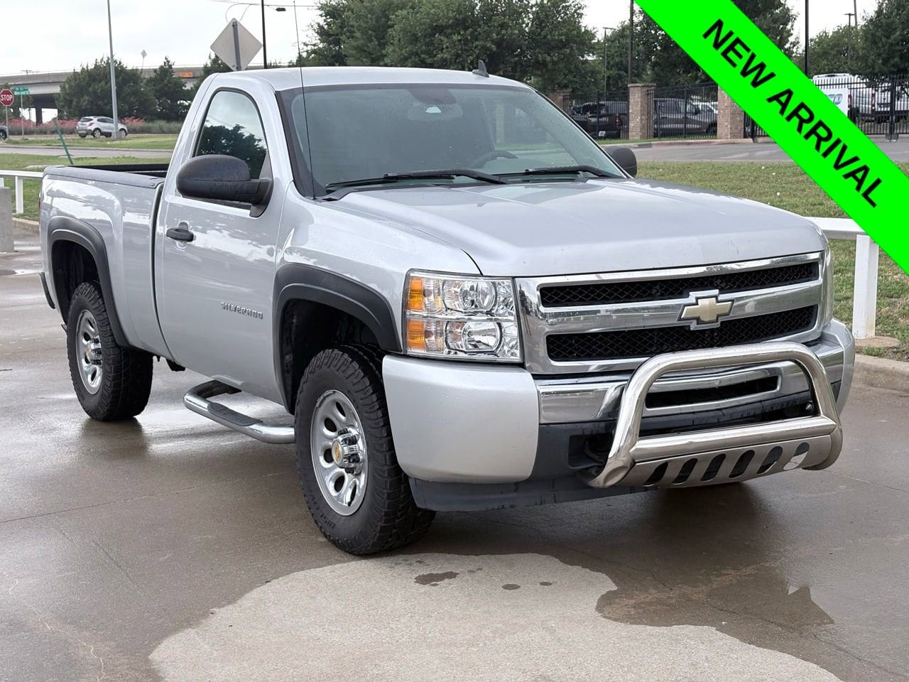 2011 Chevrolet Silverado 1500's photo