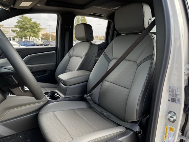 2026 Chevrolet Colorado ZR2 - Photo 19