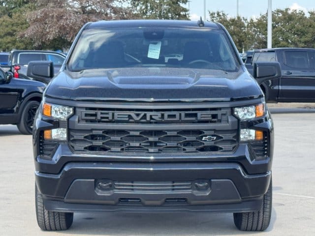 2026 Chevrolet Silverado 1500 Custom - Photo 8